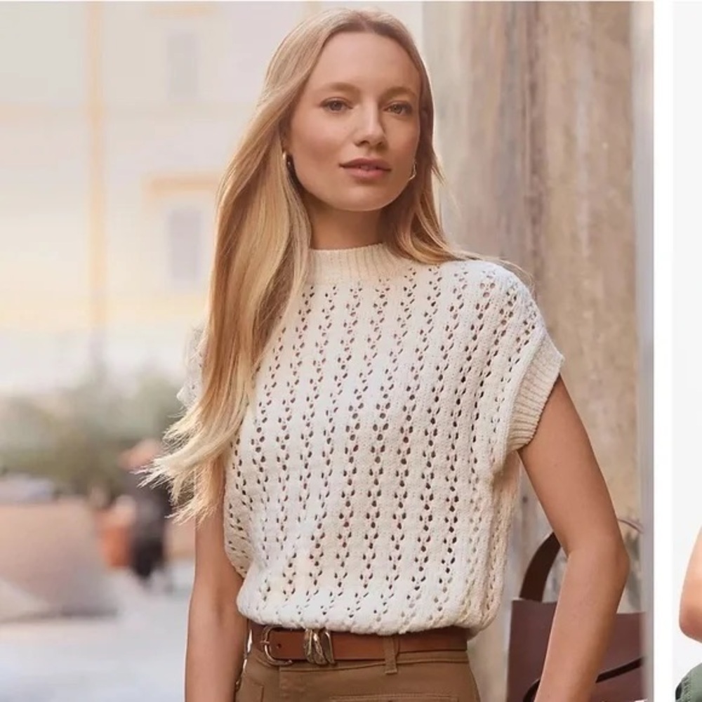 LOFT Ivory Textured Knit Pullover